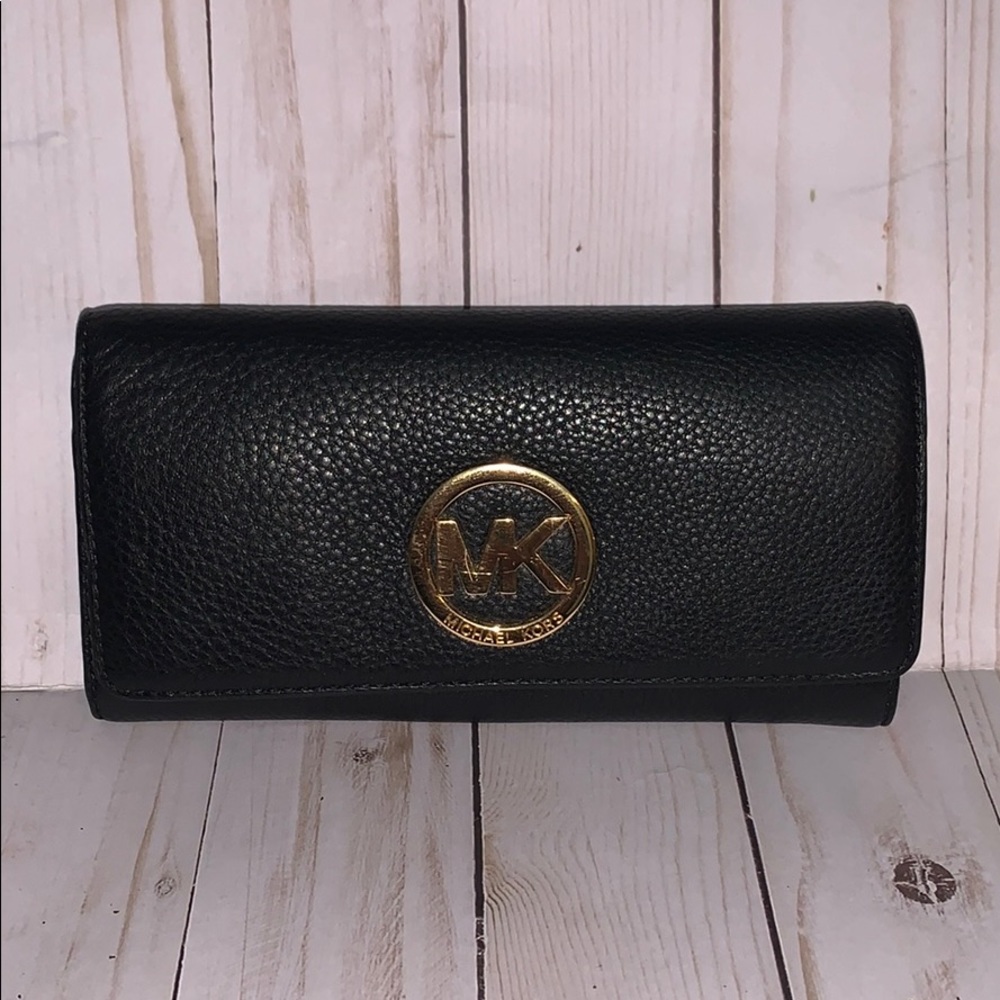 📍Sale 📍Michael lora wallet